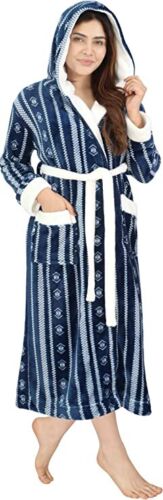 Hooded Bath & Spa Robe - Image 10